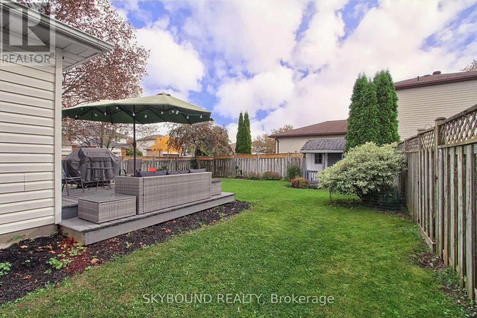 313 HICKLING TRAIL