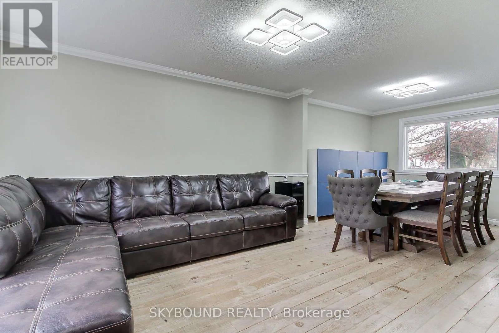 313 HICKLING TRAIL