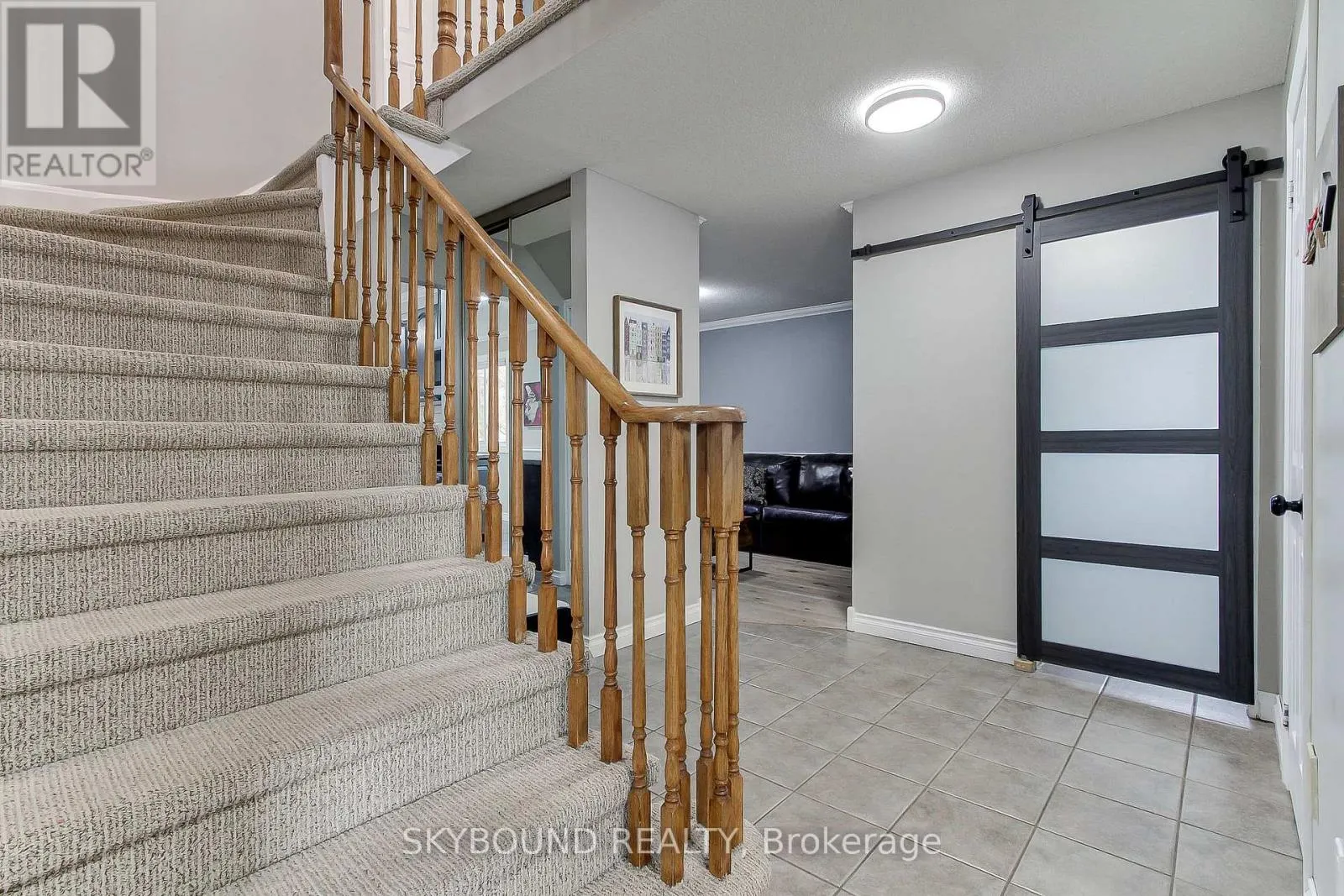 313 HICKLING TRAIL
