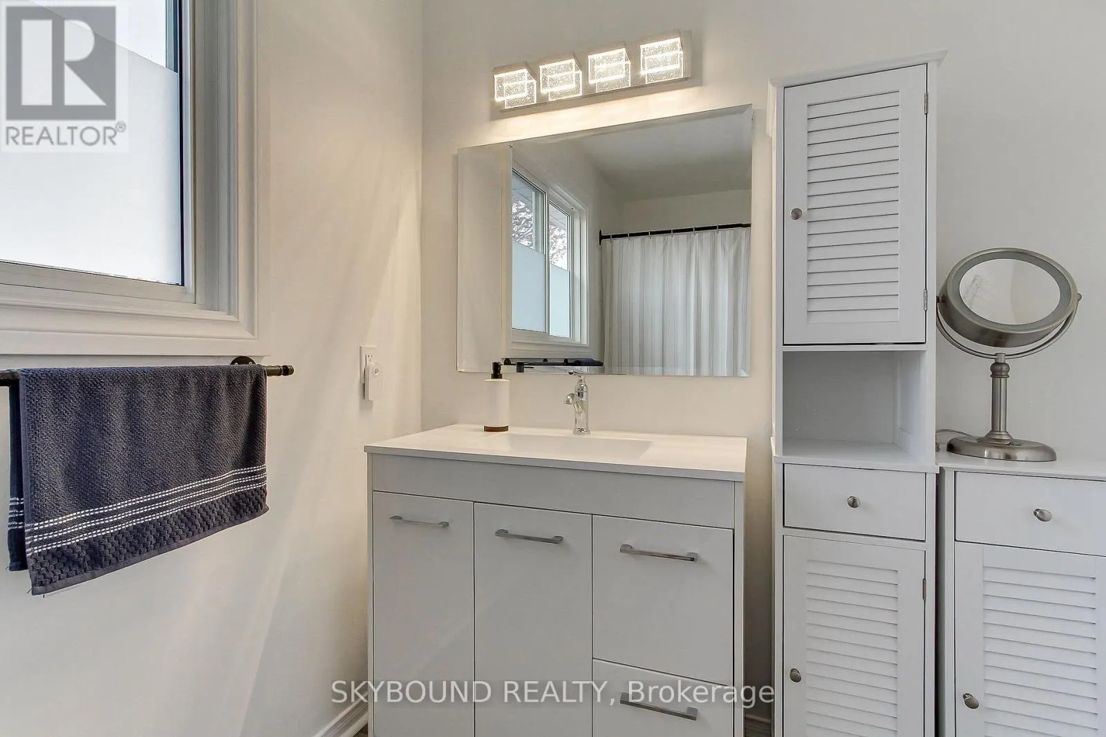 313 HICKLING TRAIL
