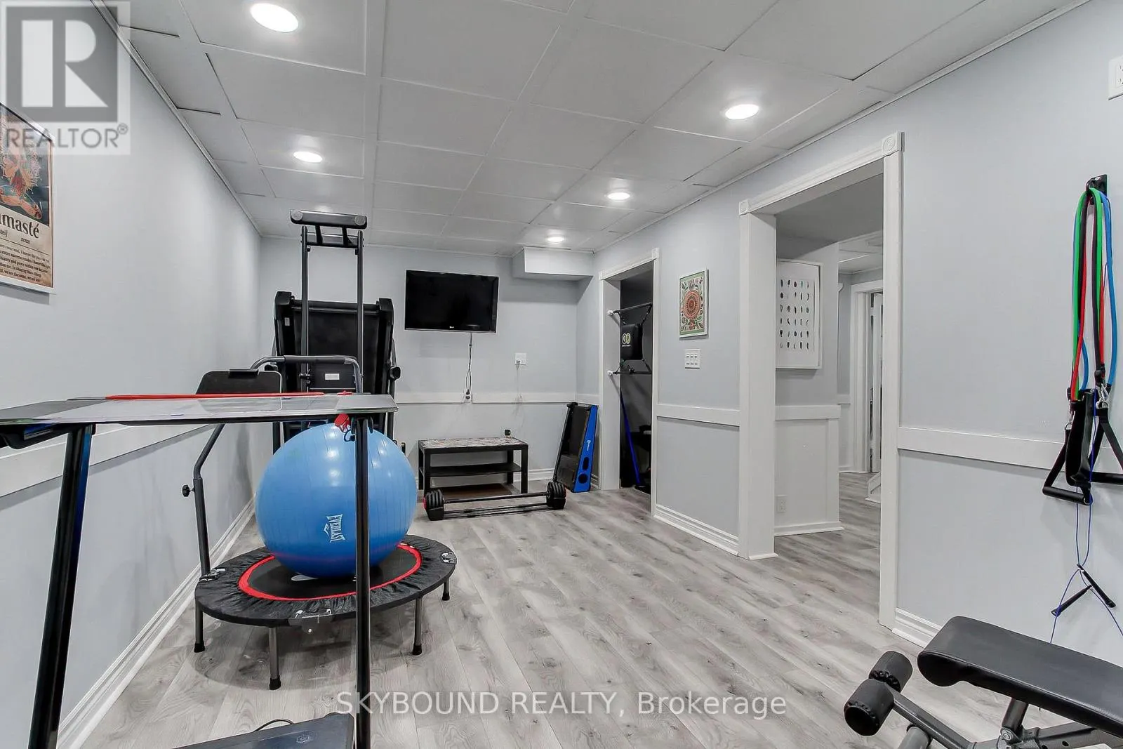 313 HICKLING TRAIL