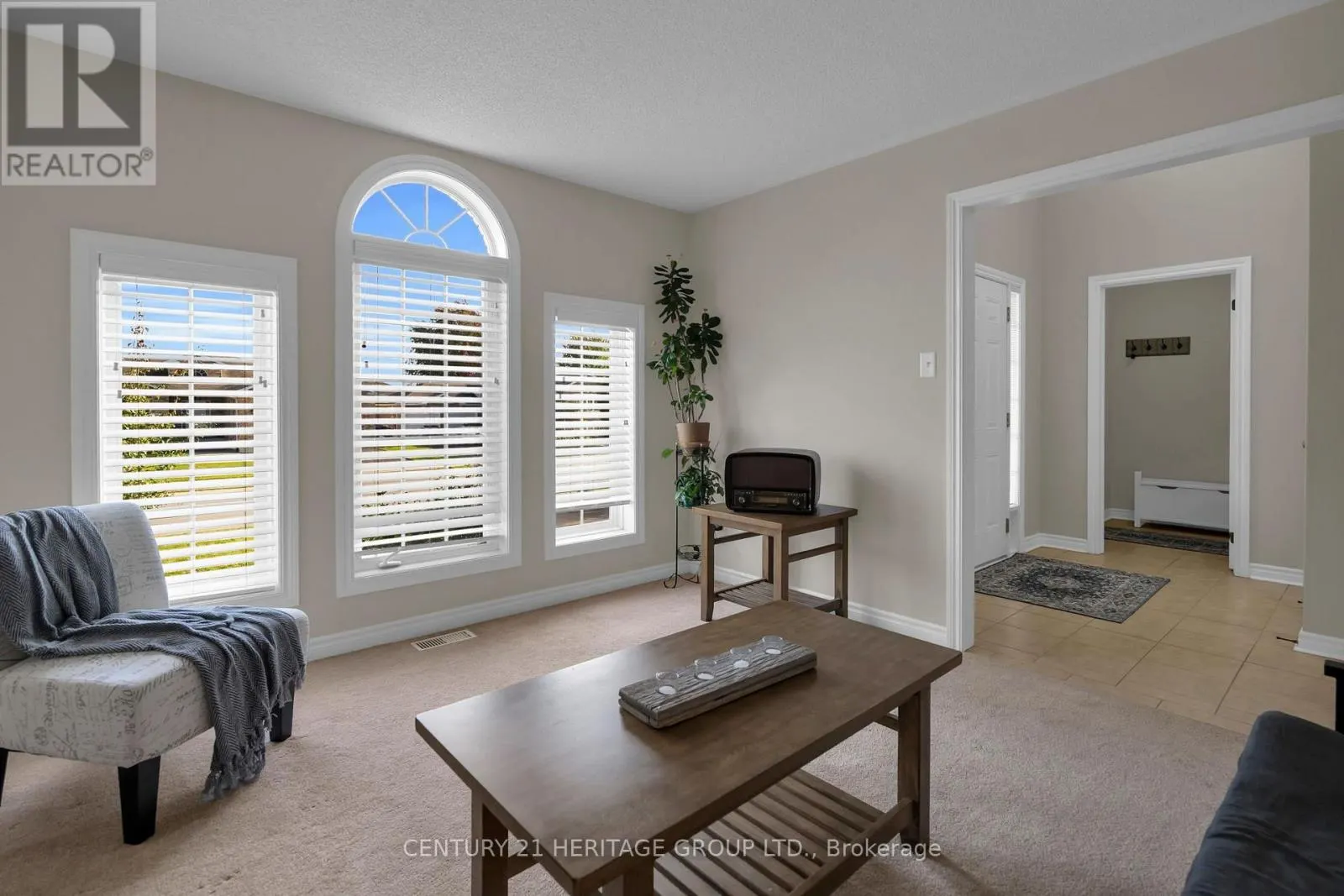 45 WHITFIELD CRESCENT