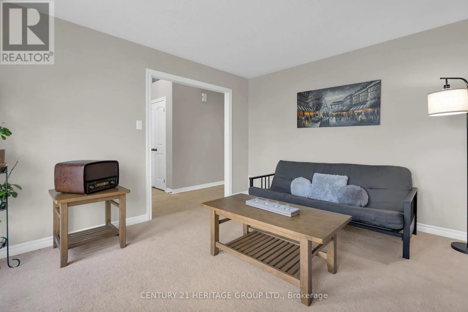 45 WHITFIELD CRESCENT