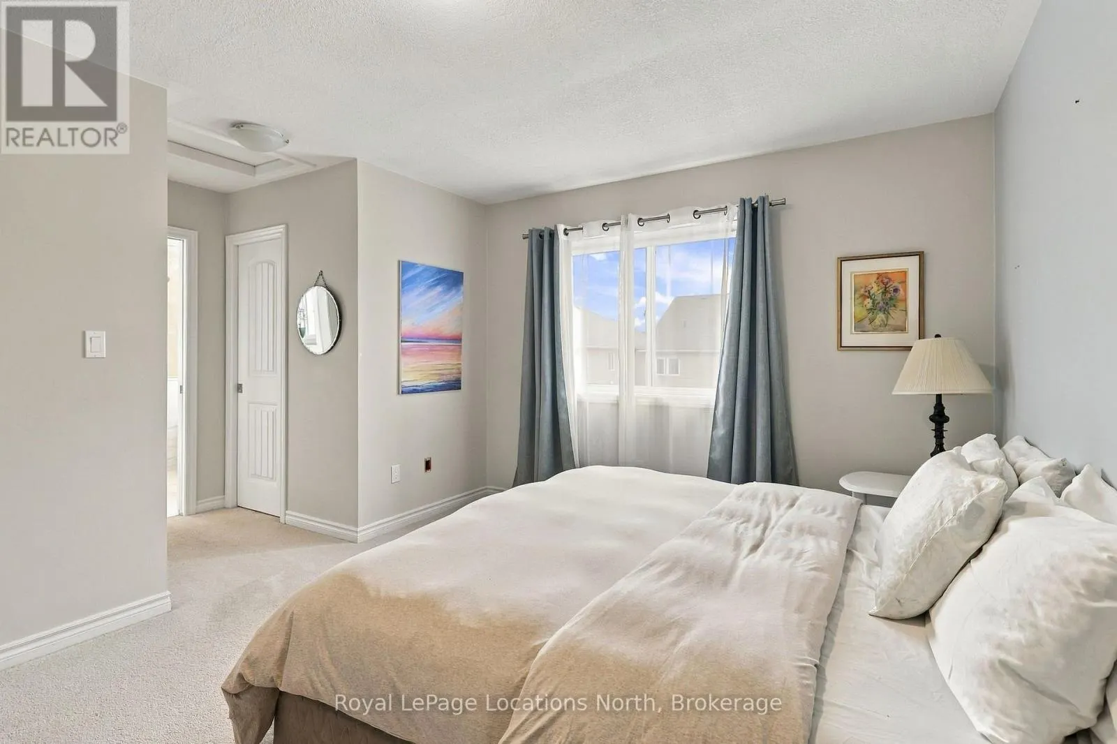 15 KAYLA CRESCENT