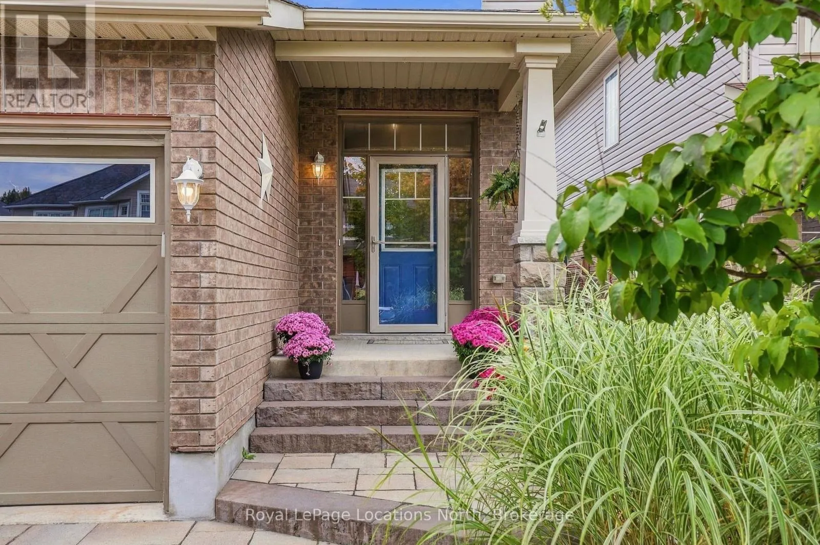 15 KAYLA CRESCENT