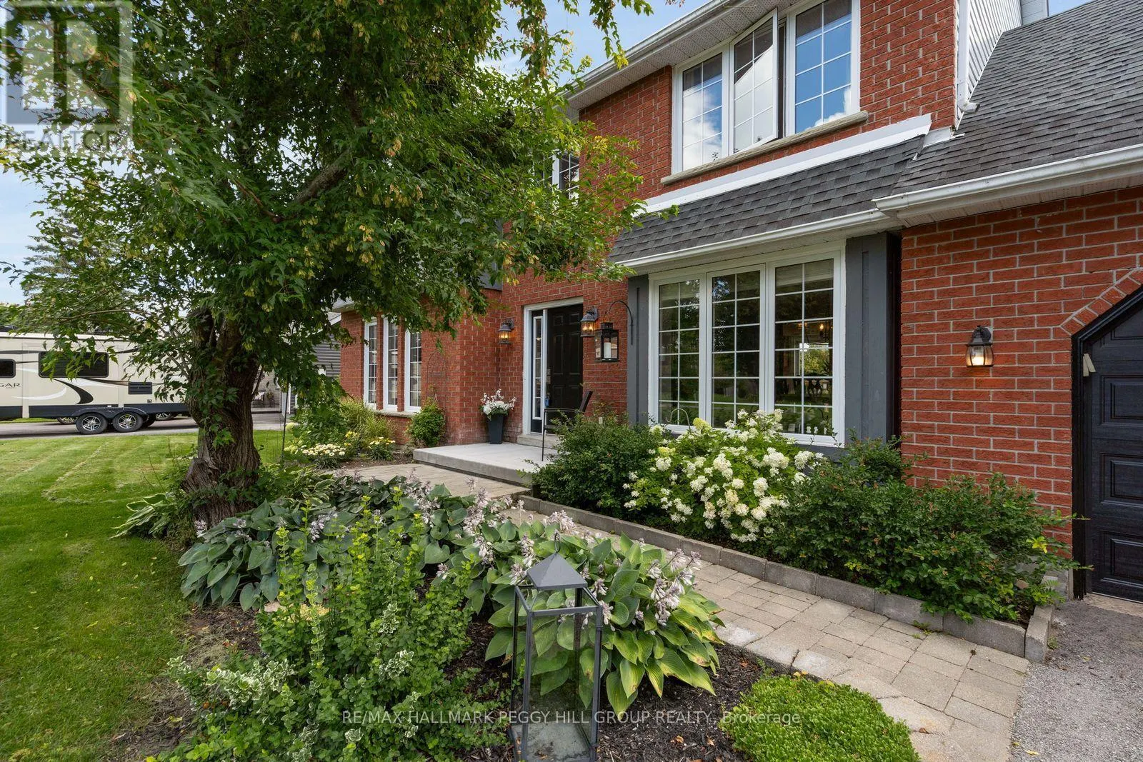 39 HOWARD DRIVE