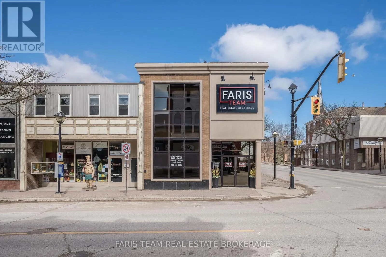 74 MISSISSAGA STREET E