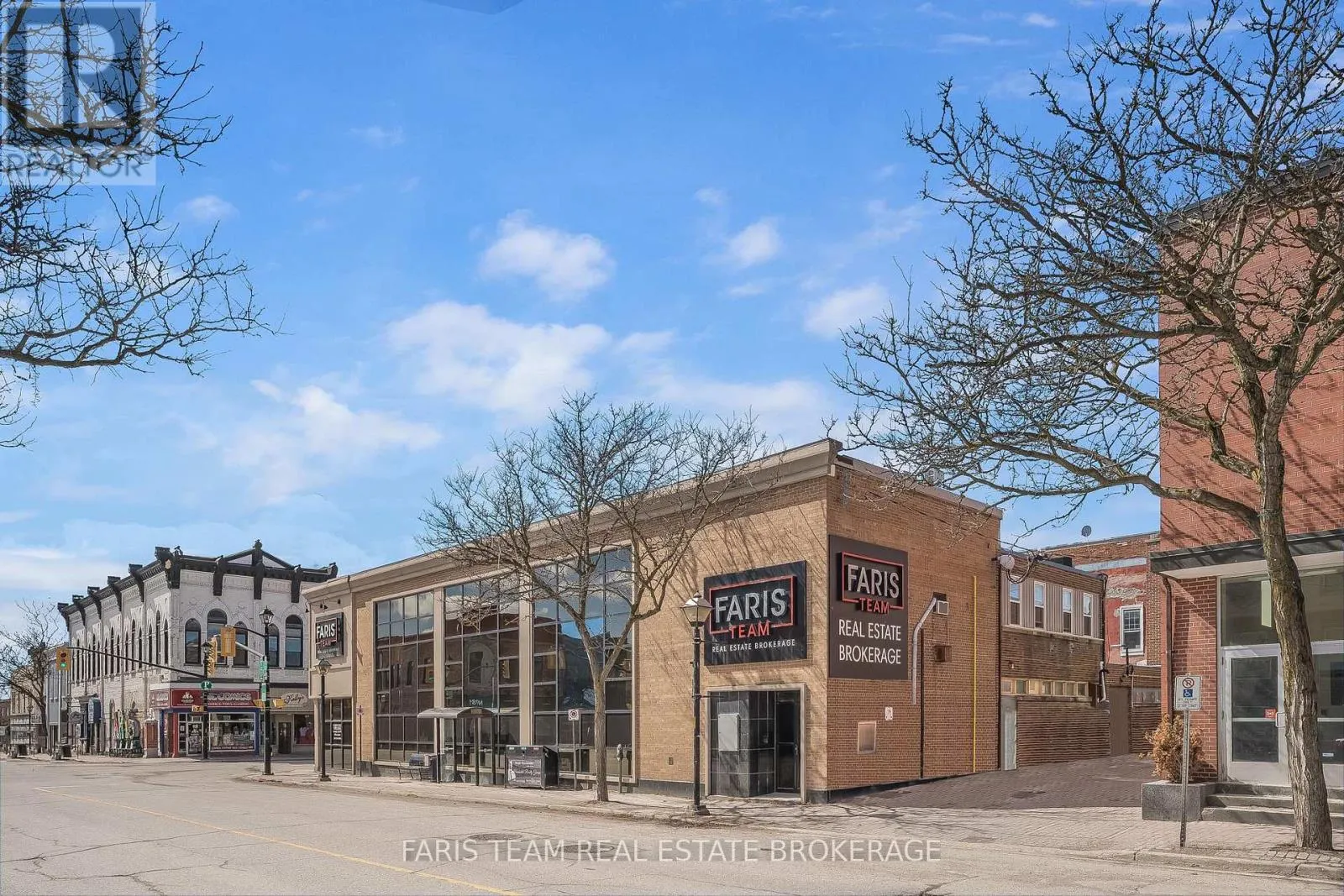 74 MISSISSAGA STREET E
