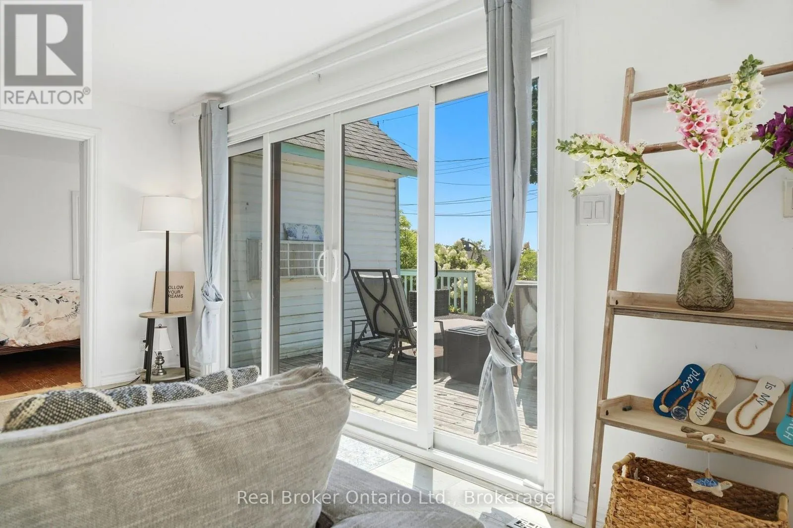 7 OLIVER DRIVE