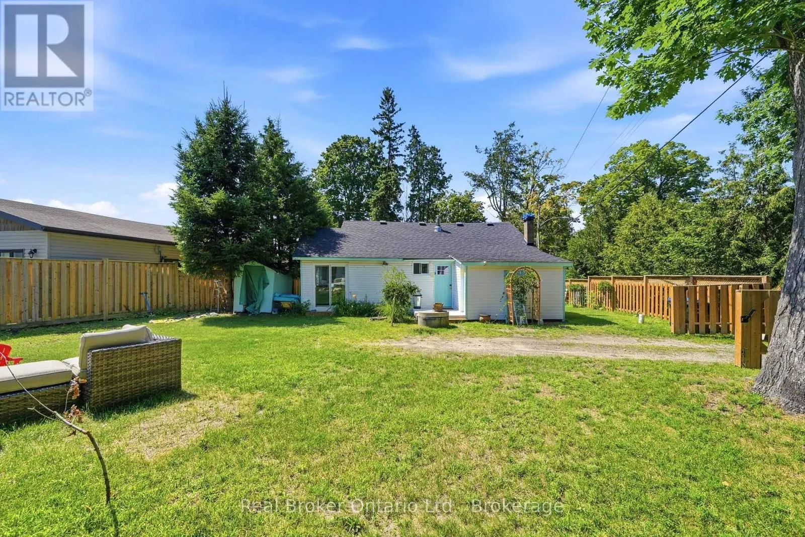 7 OLIVER DRIVE