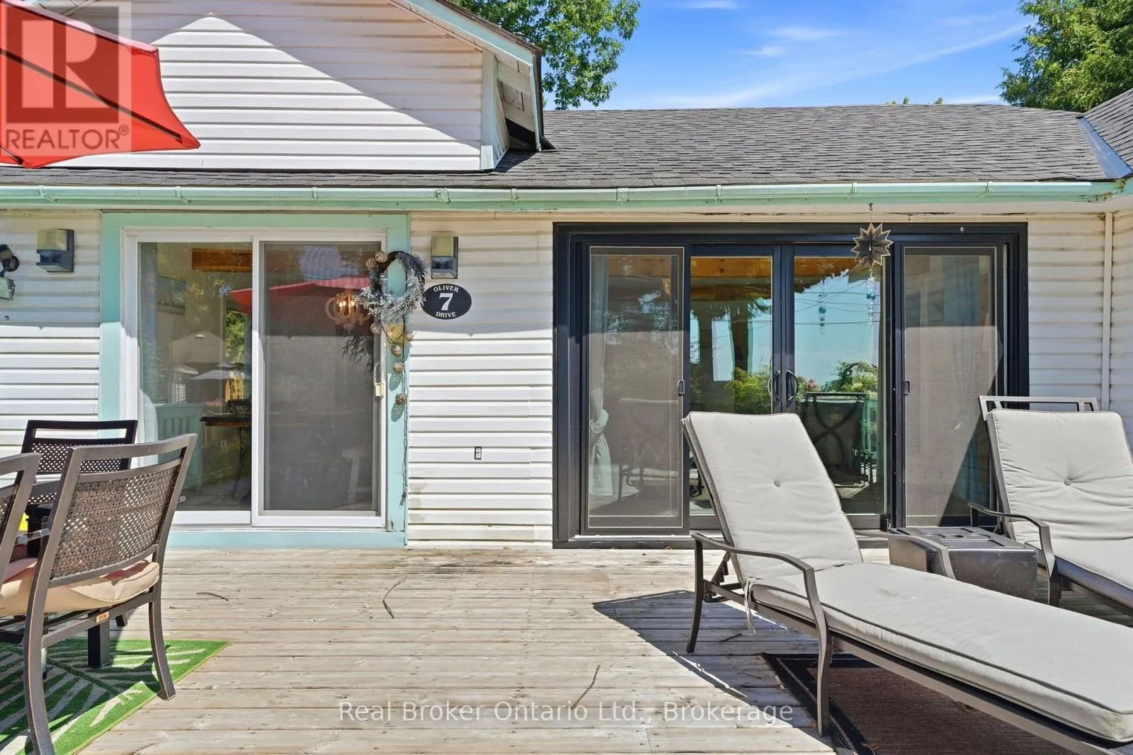 7 OLIVER DRIVE