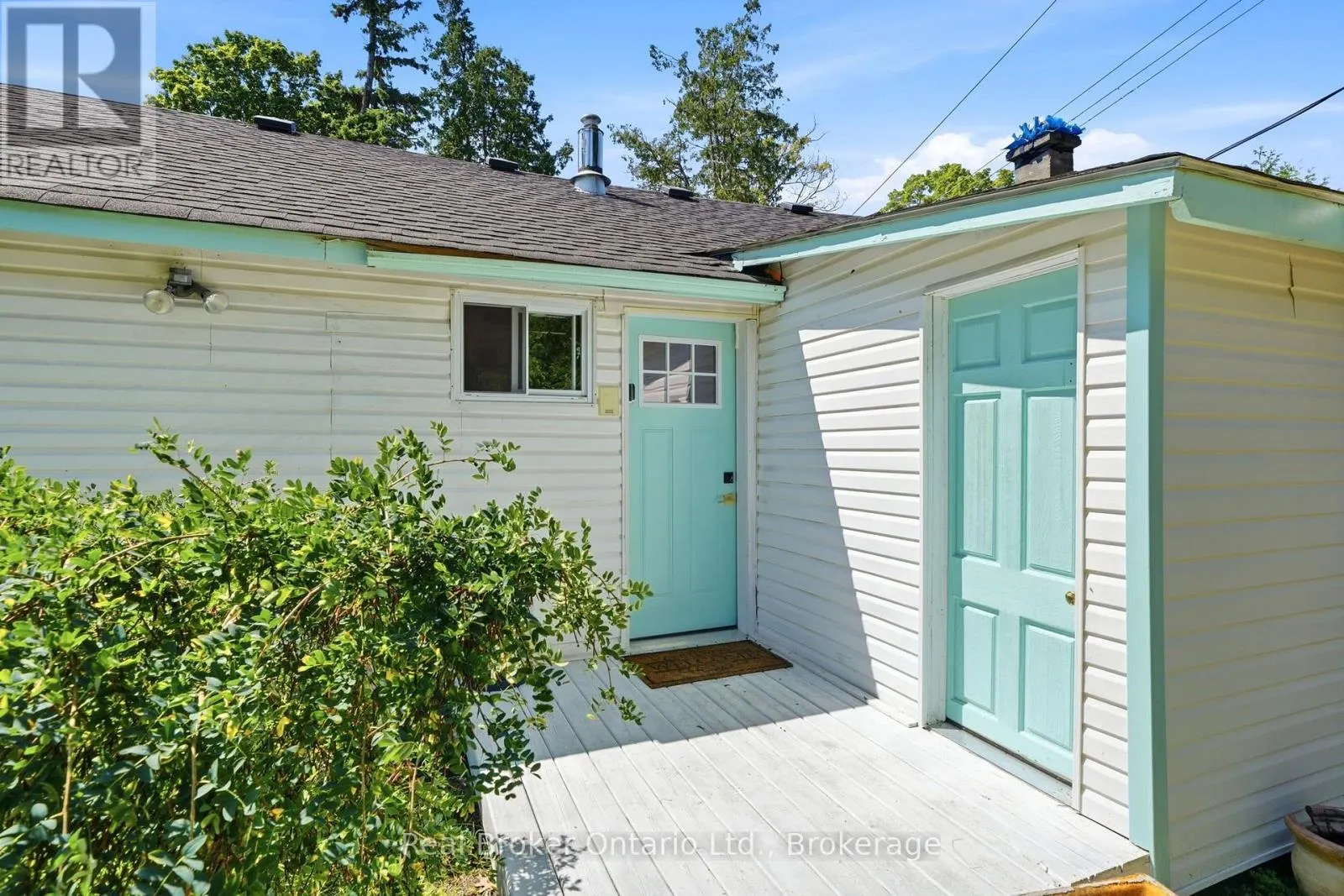 7 OLIVER DRIVE
