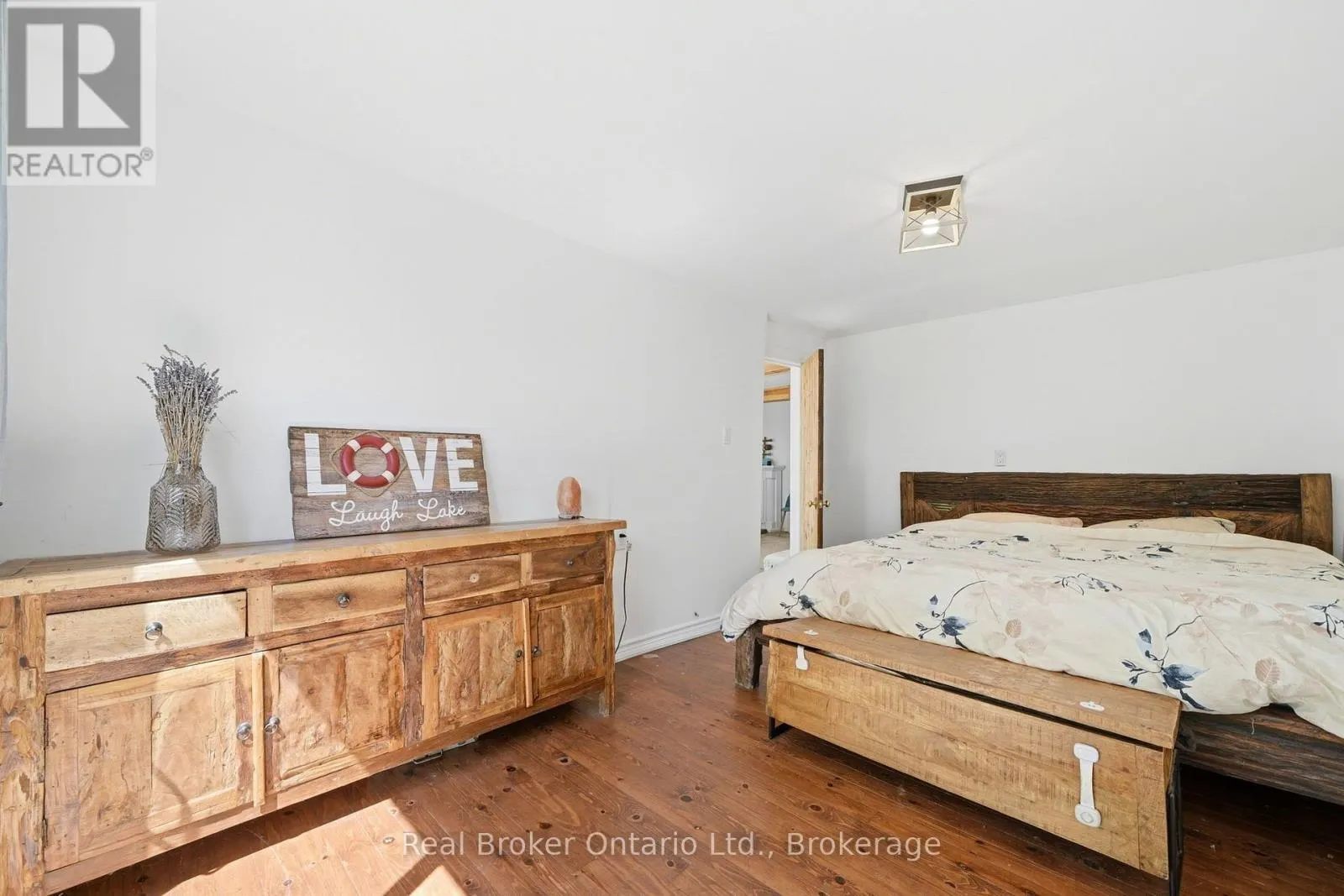 7 OLIVER DRIVE