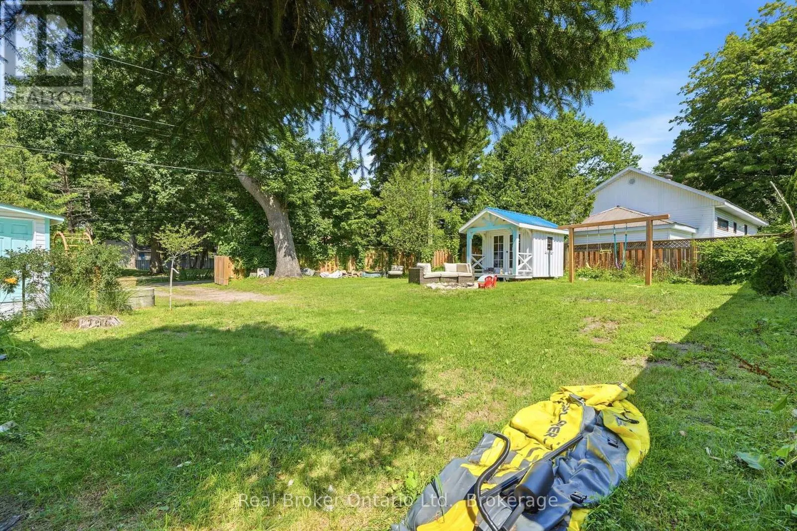 7 OLIVER DRIVE