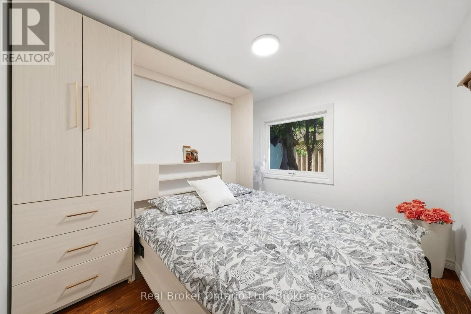 7 OLIVER DRIVE