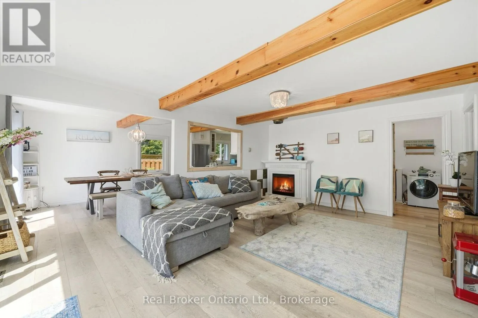 7 OLIVER DRIVE