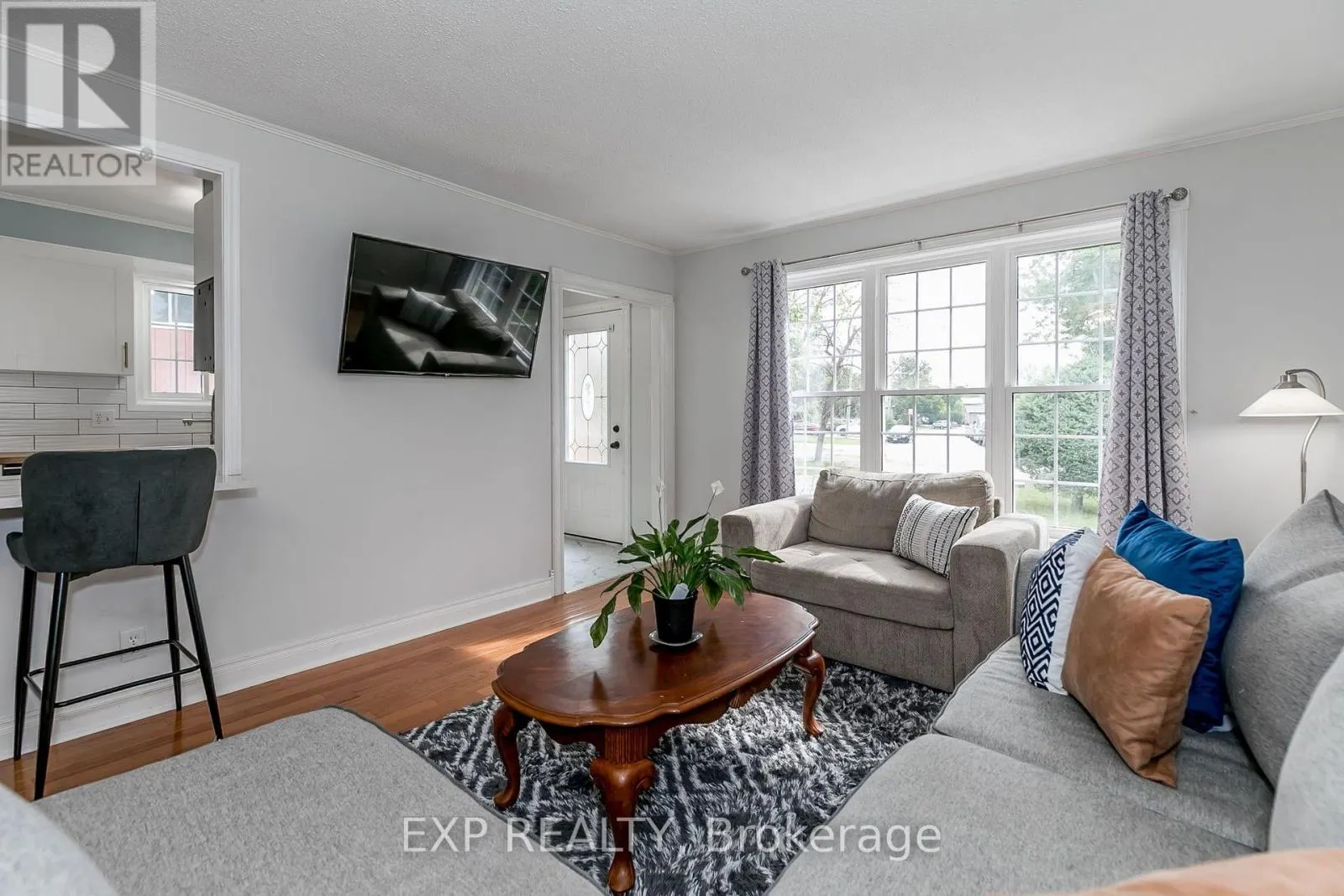 62 COURTICE CRESCENT