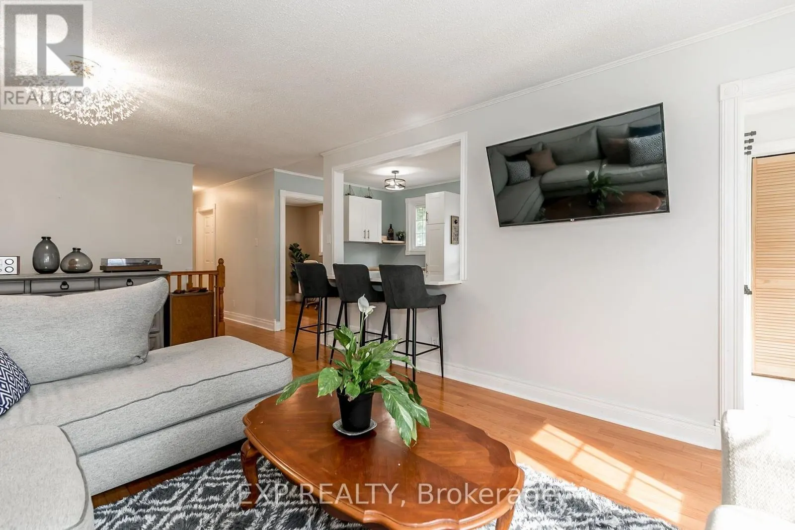 62 COURTICE CRESCENT