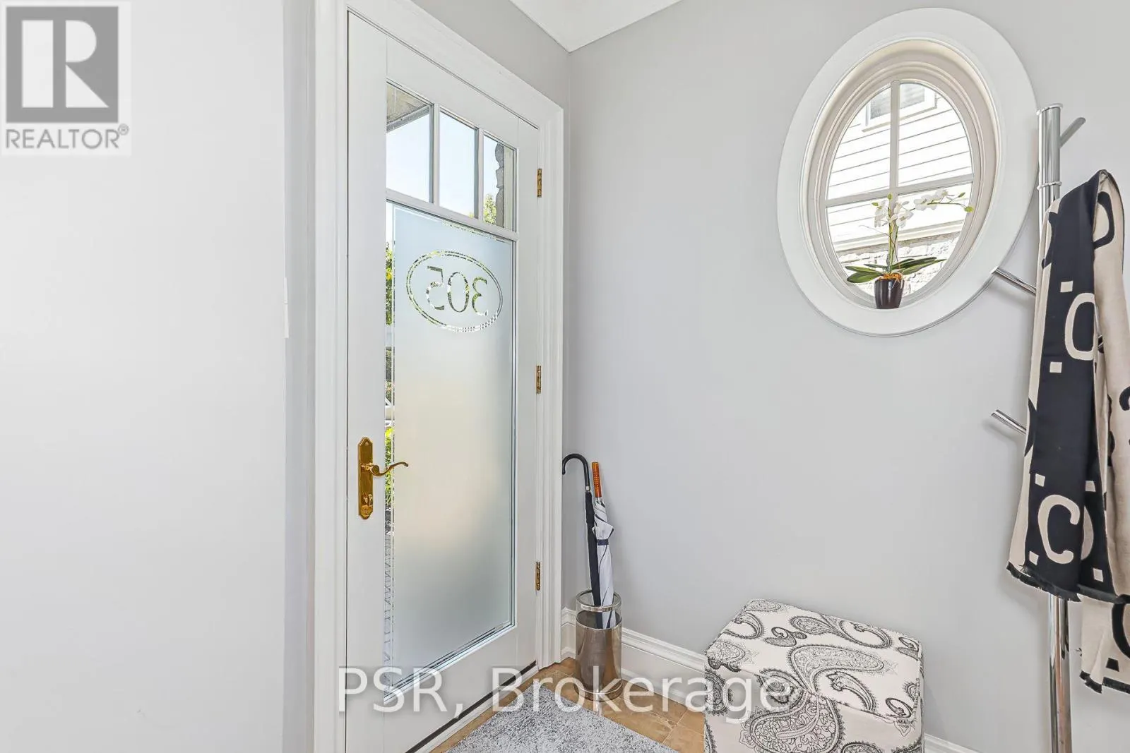 305 - 40 TROTT BOULEVARD #305