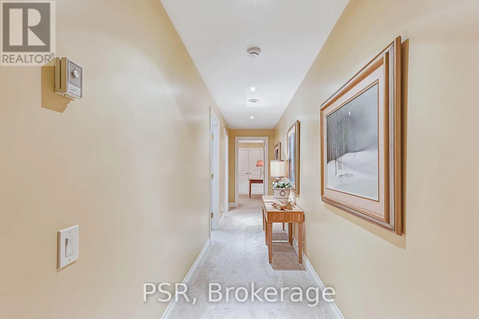 305 - 40 TROTT BOULEVARD #305