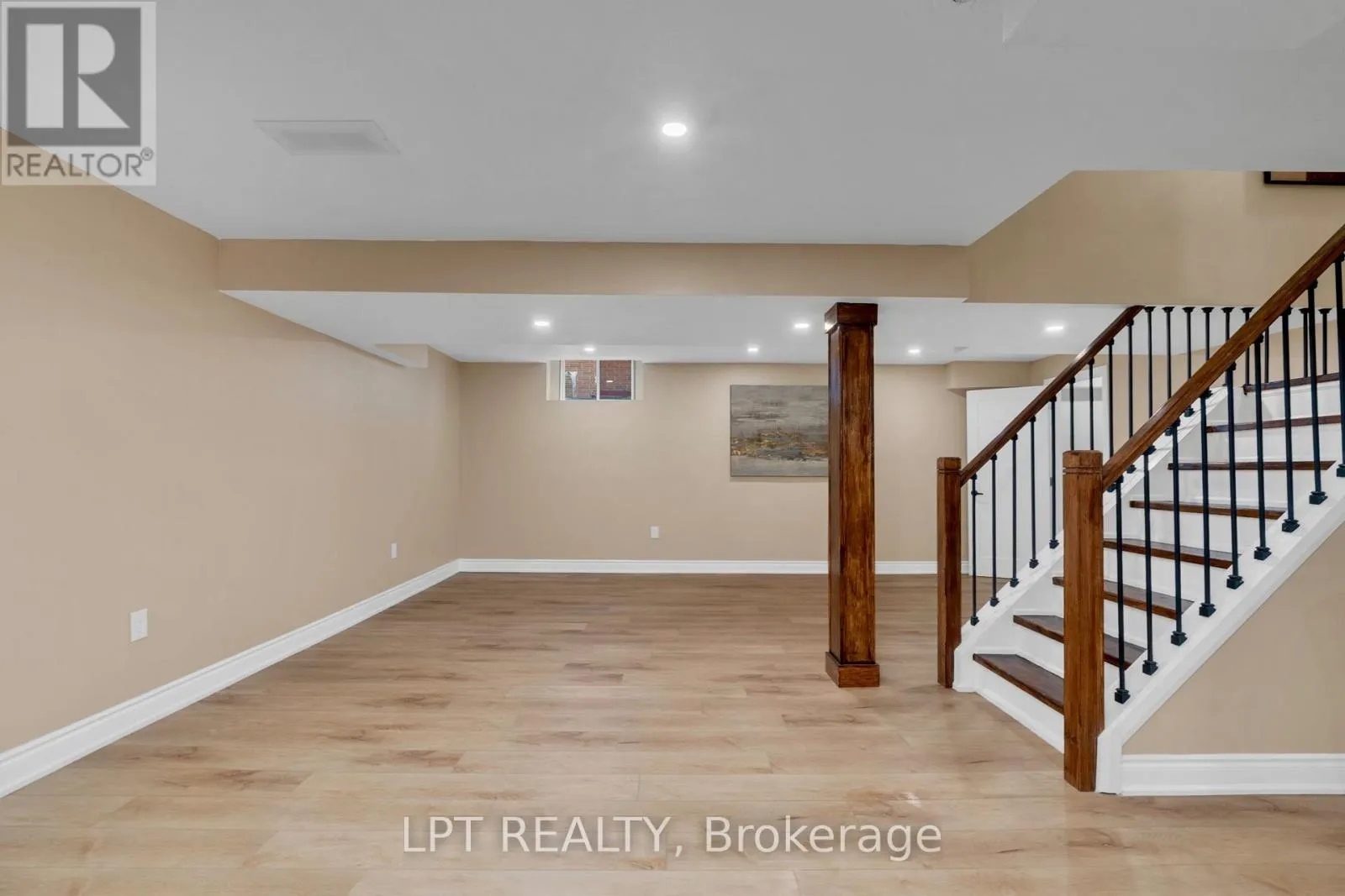 47 NORTHVIEW CRESCENT