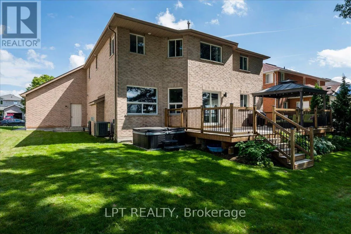 47 NORTHVIEW CRESCENT
