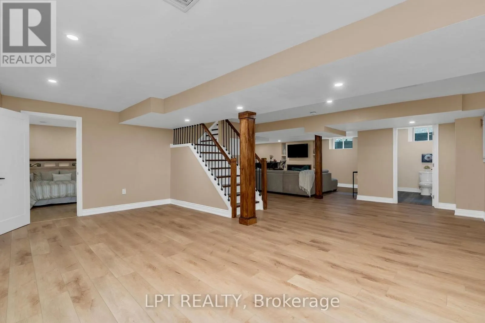 47 NORTHVIEW CRESCENT