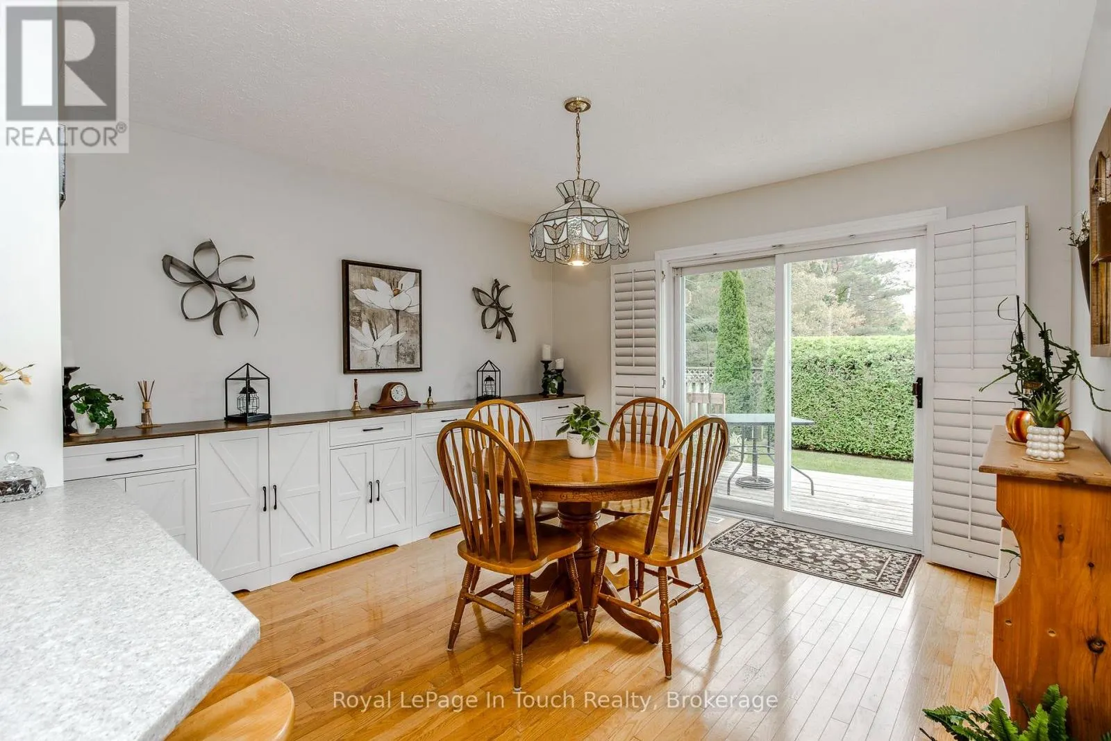 18 - 90 BURKE STREET #18