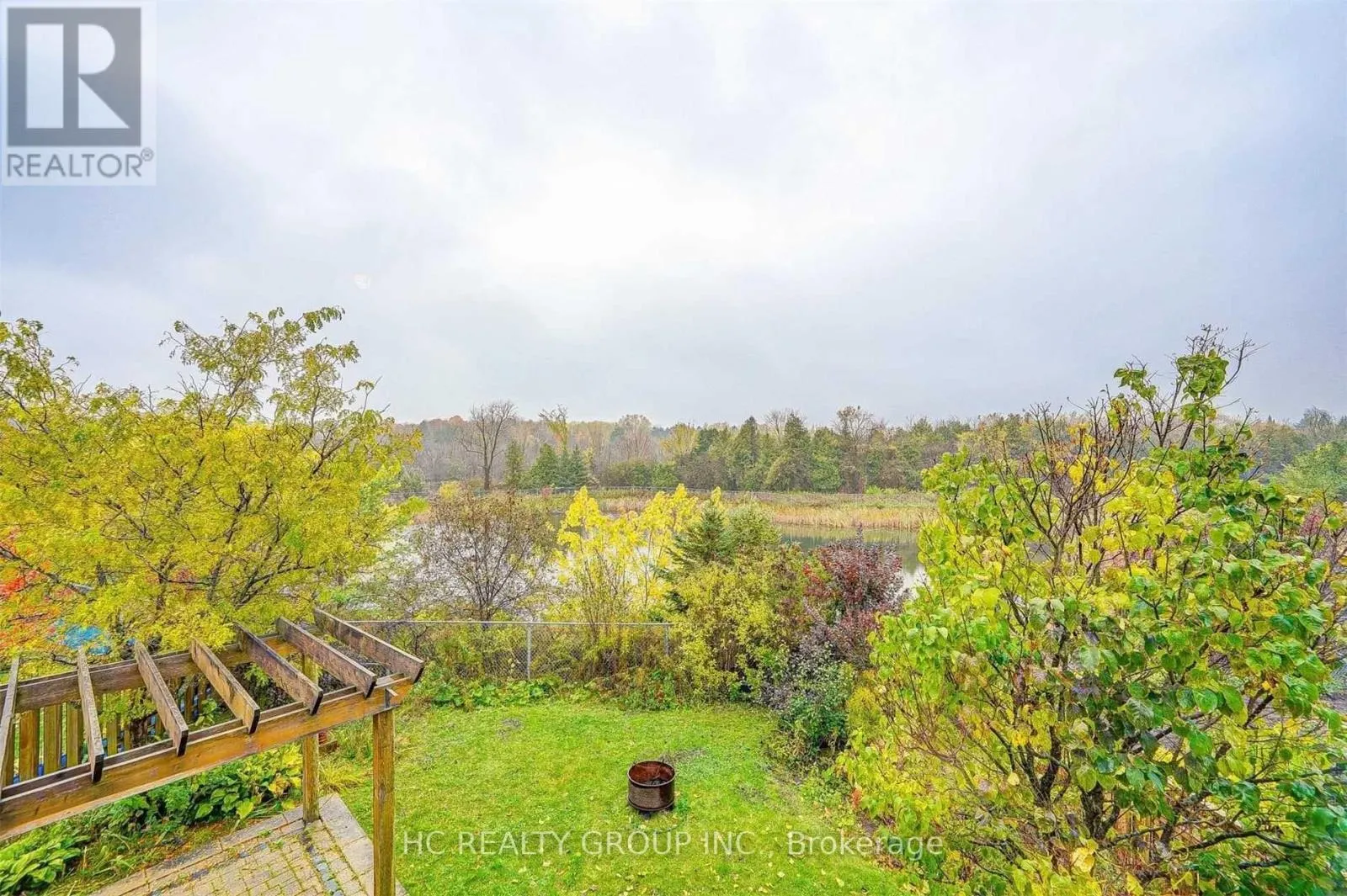 26 COUNTRY LANE