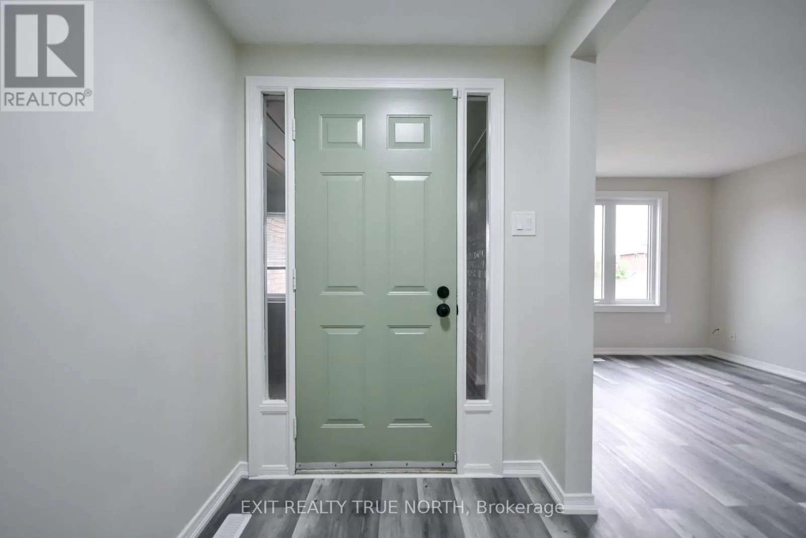 426 SUNNIDALE ROAD