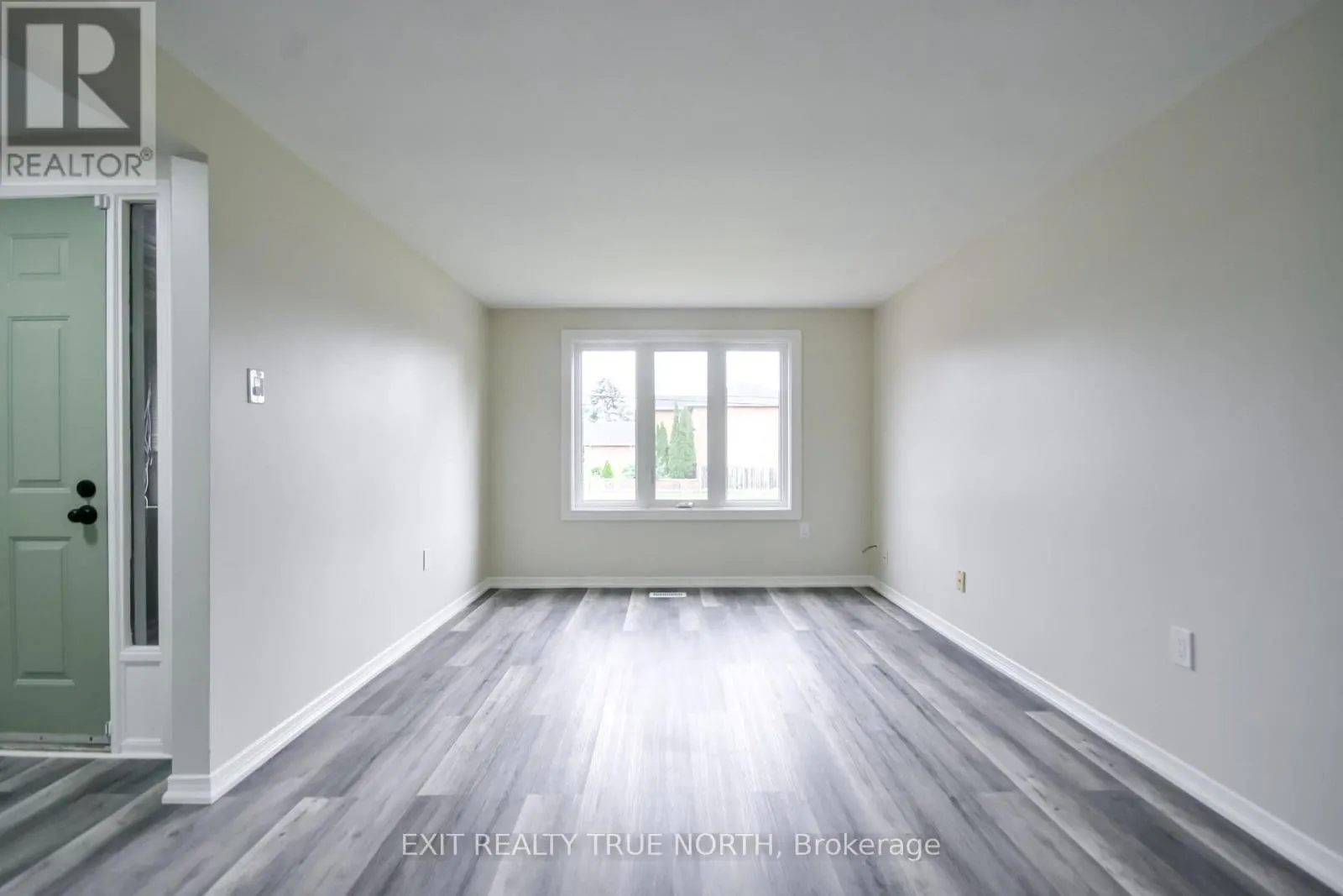 426 SUNNIDALE ROAD