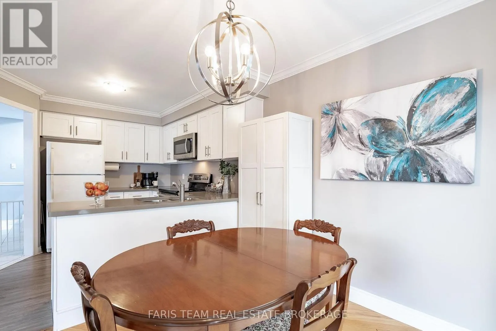 36 RED OAK DRIVE