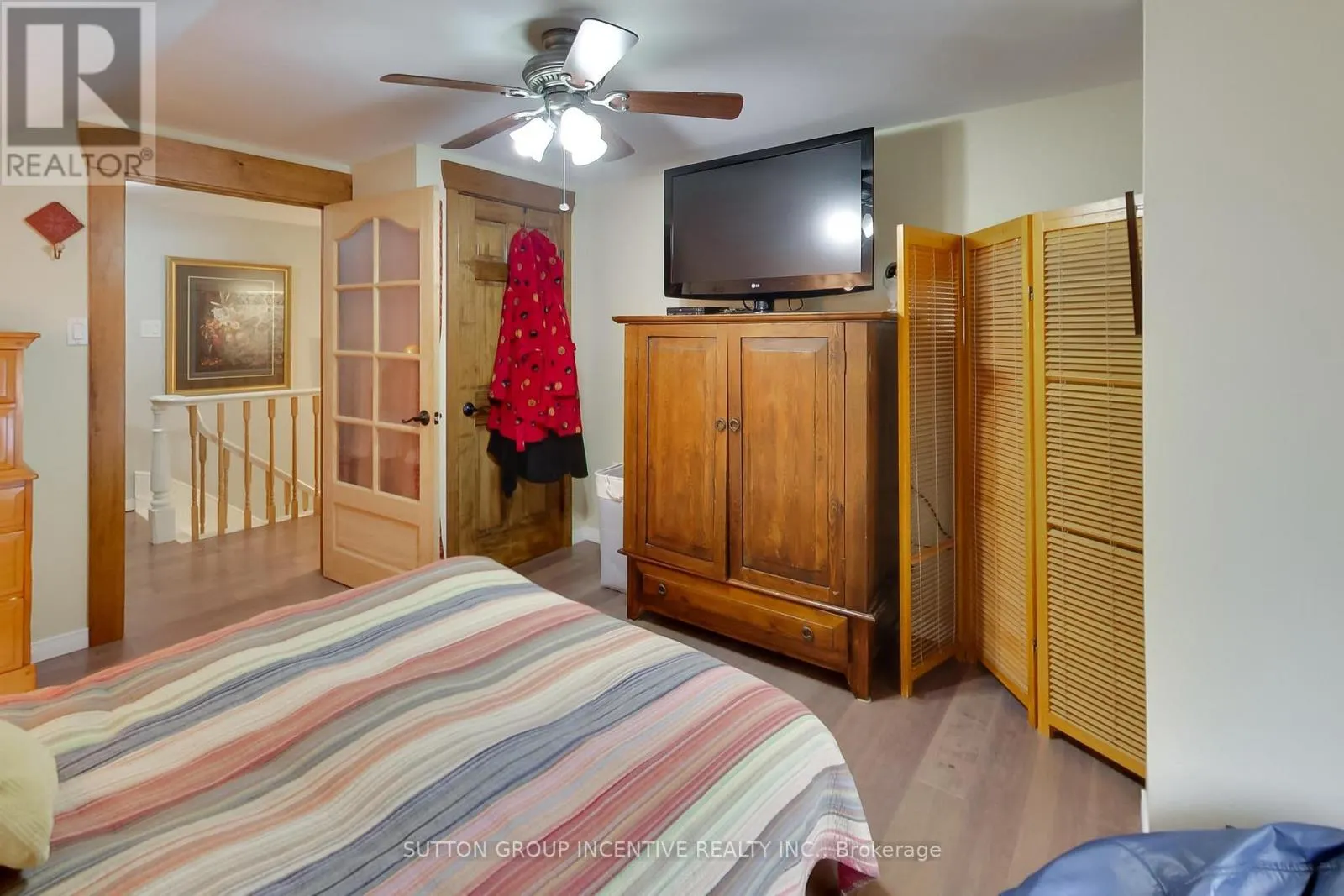 1724 PENETANGUISHENE ROAD