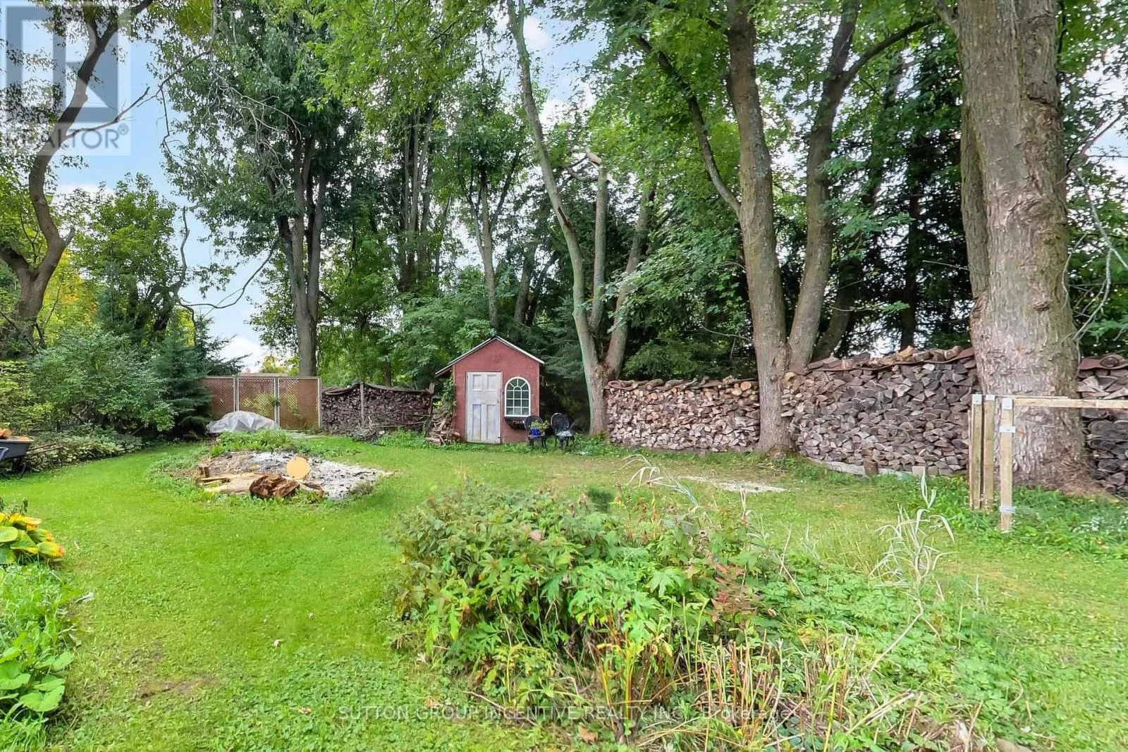1724 PENETANGUISHENE ROAD
