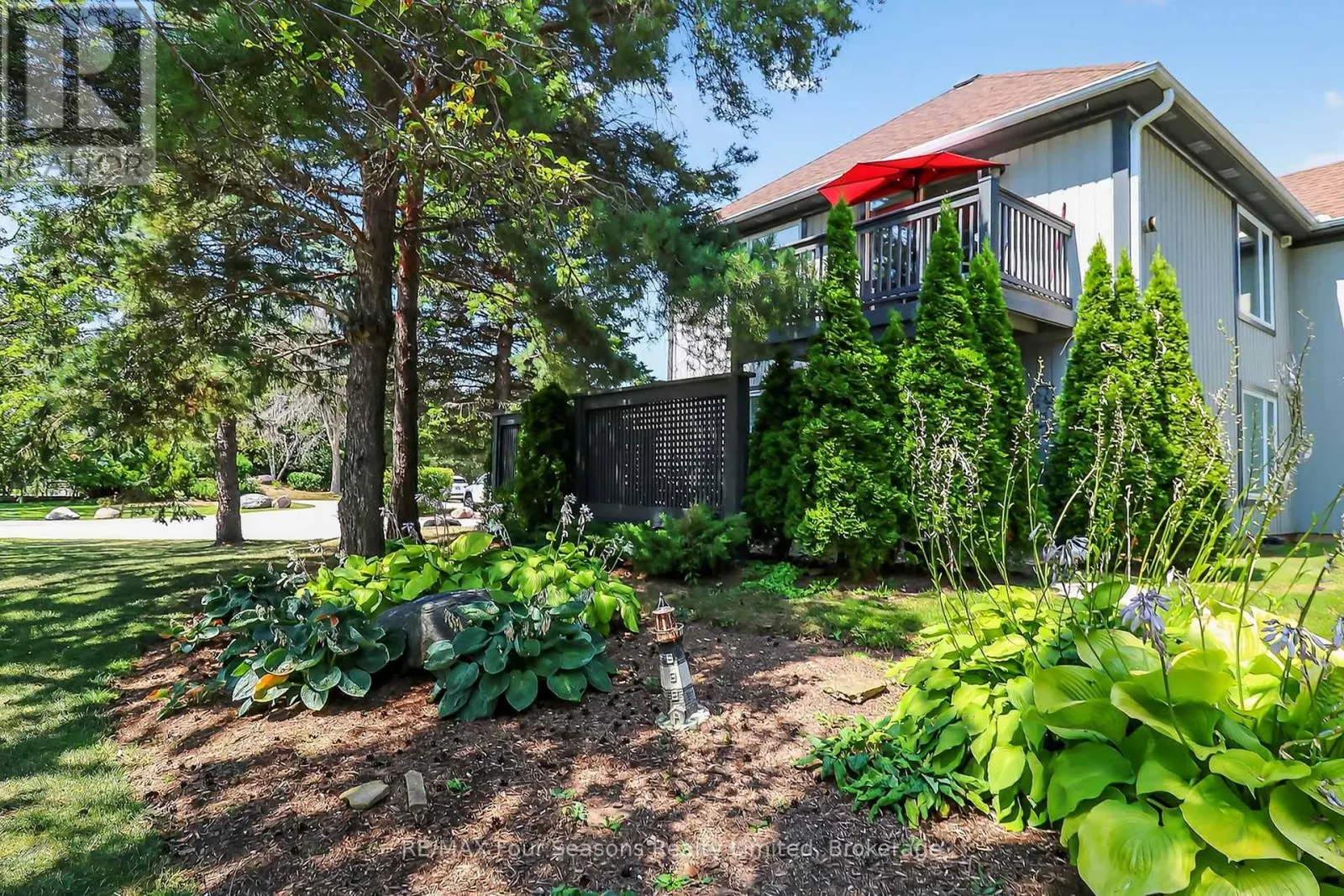 312 MARINERS WAY