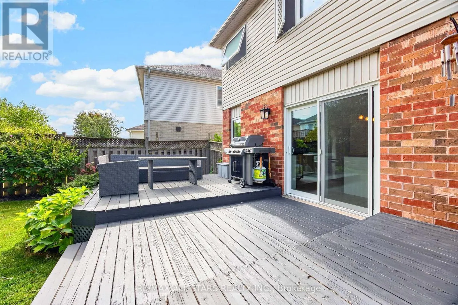 31 COUNTRY LANE