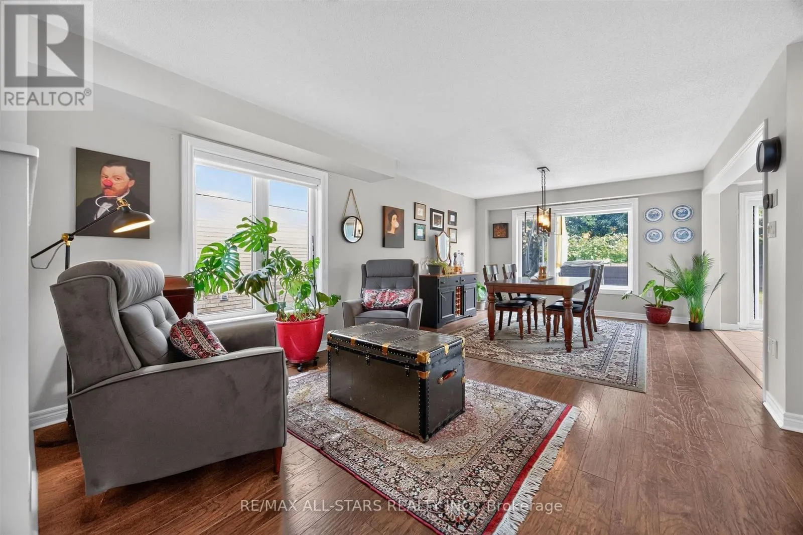 31 COUNTRY LANE