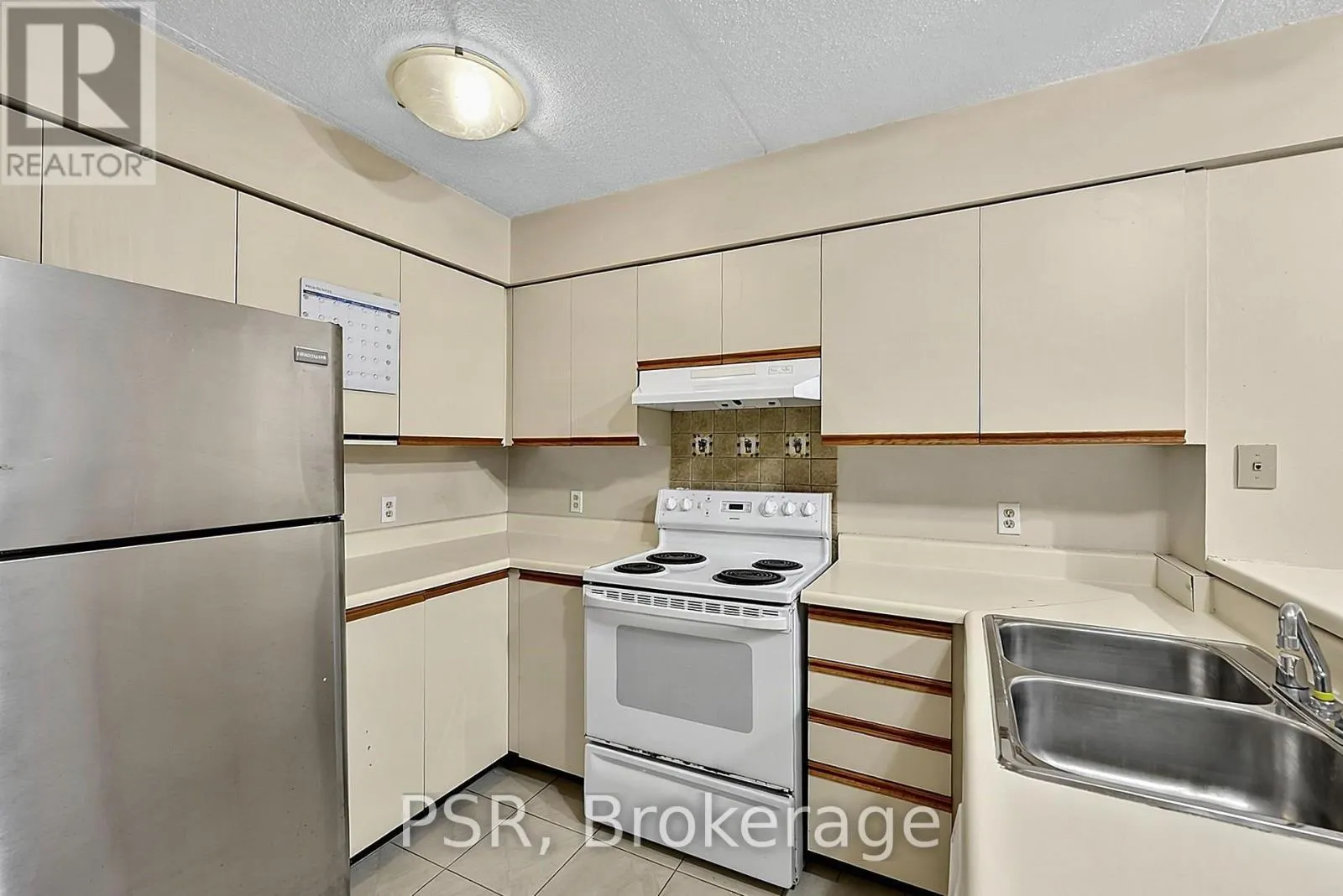 183 - 49 TROTT BOULEVARD #183