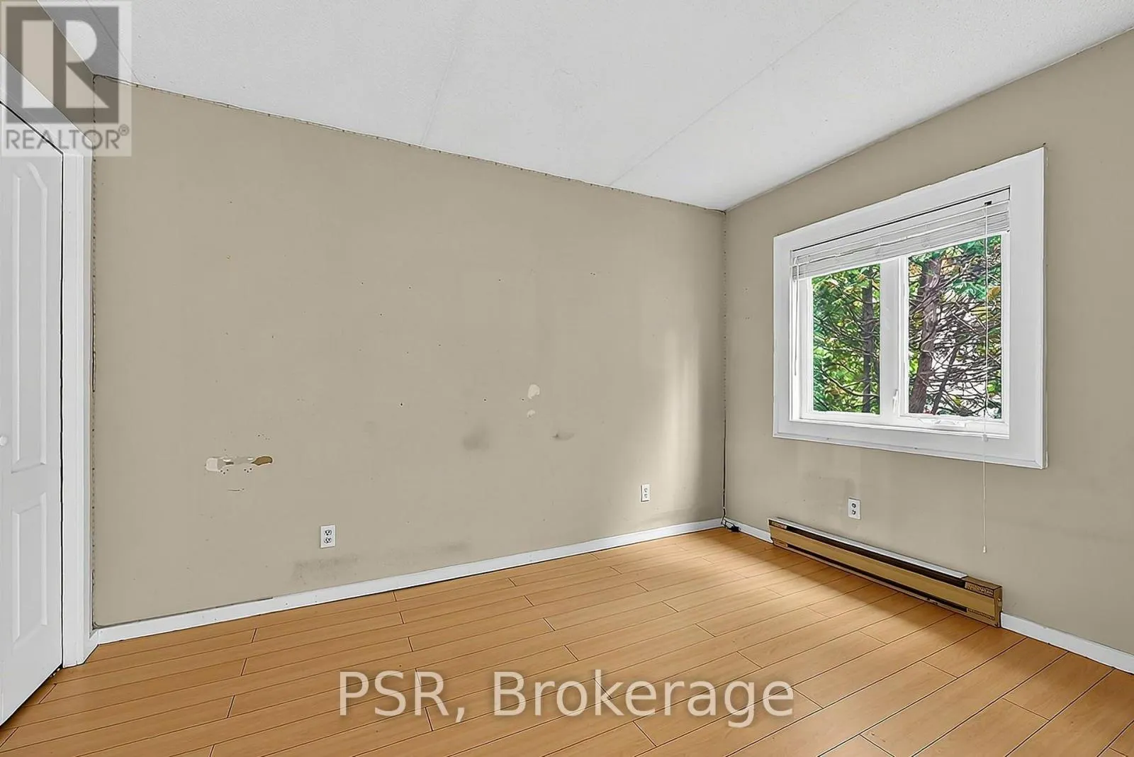 183 - 49 TROTT BOULEVARD #183