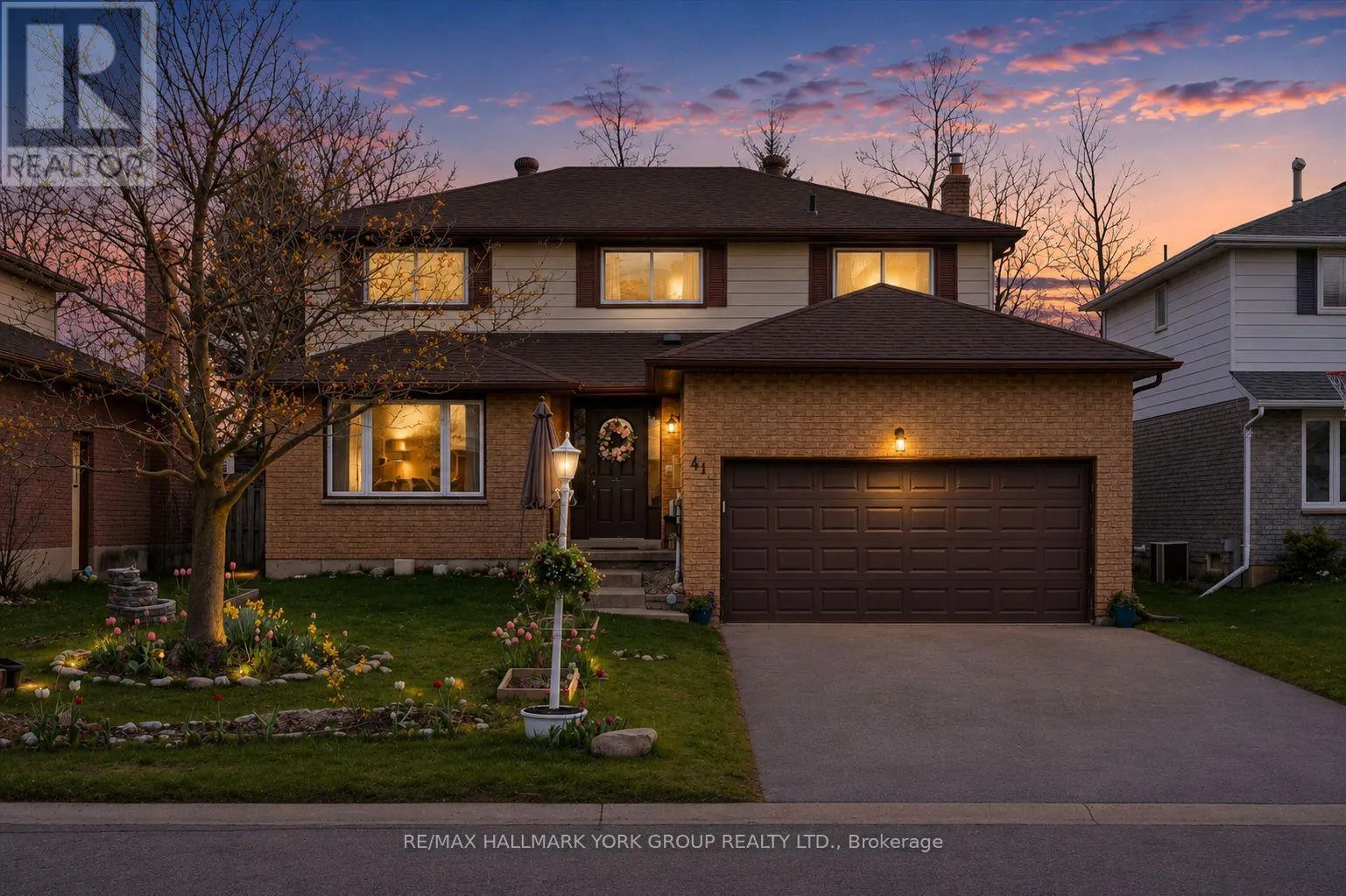 41 LAURENTIAN LANE