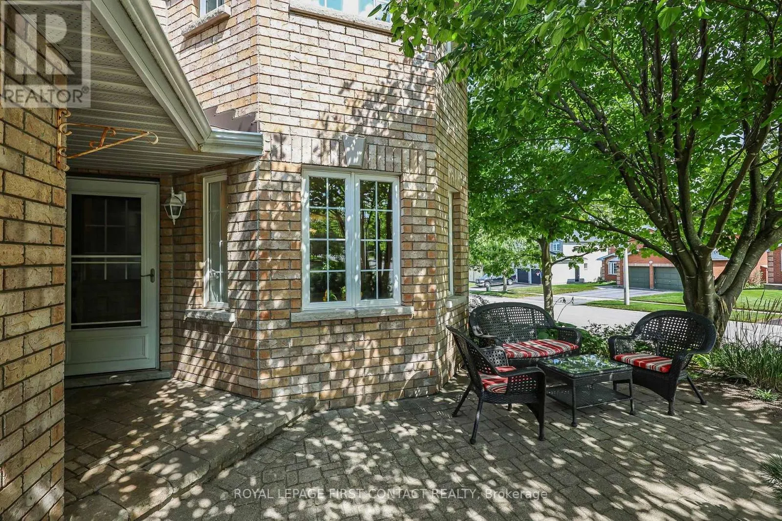 1 BROWN WOOD DRIVE