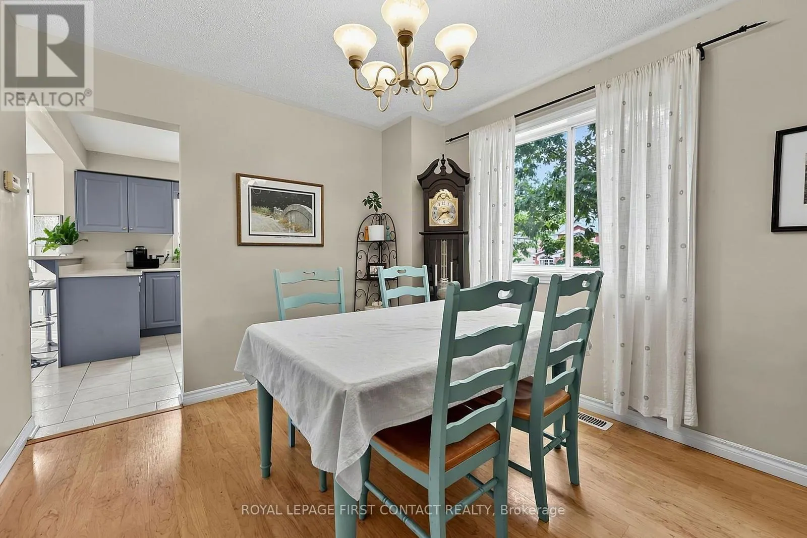 1 BROWN WOOD DRIVE
