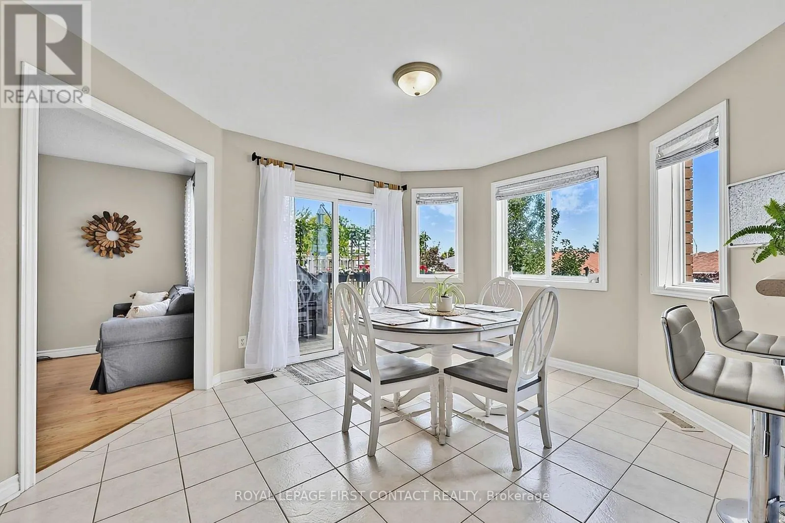 1 BROWN WOOD DRIVE