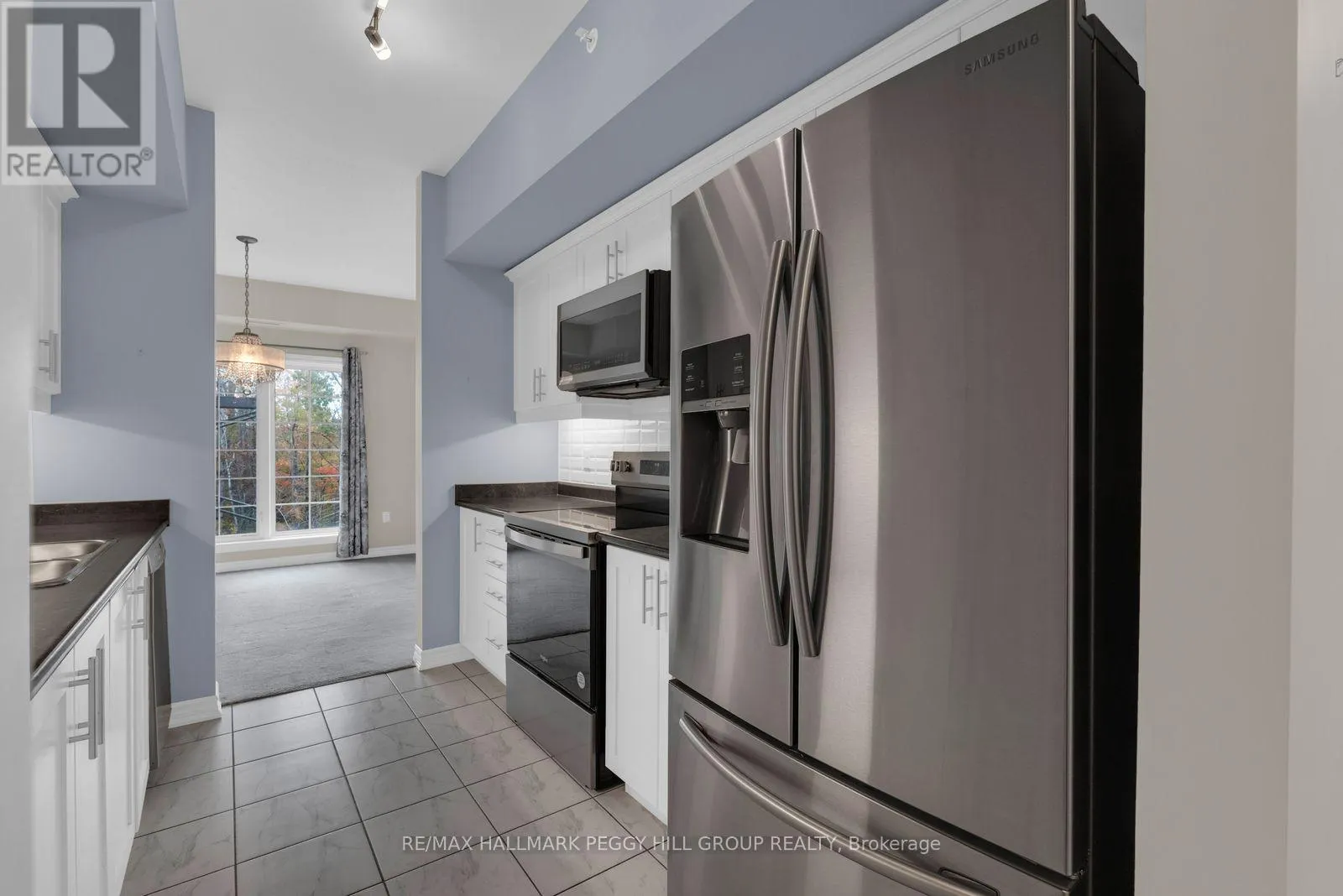 212 - 5 GREENWICH STREET