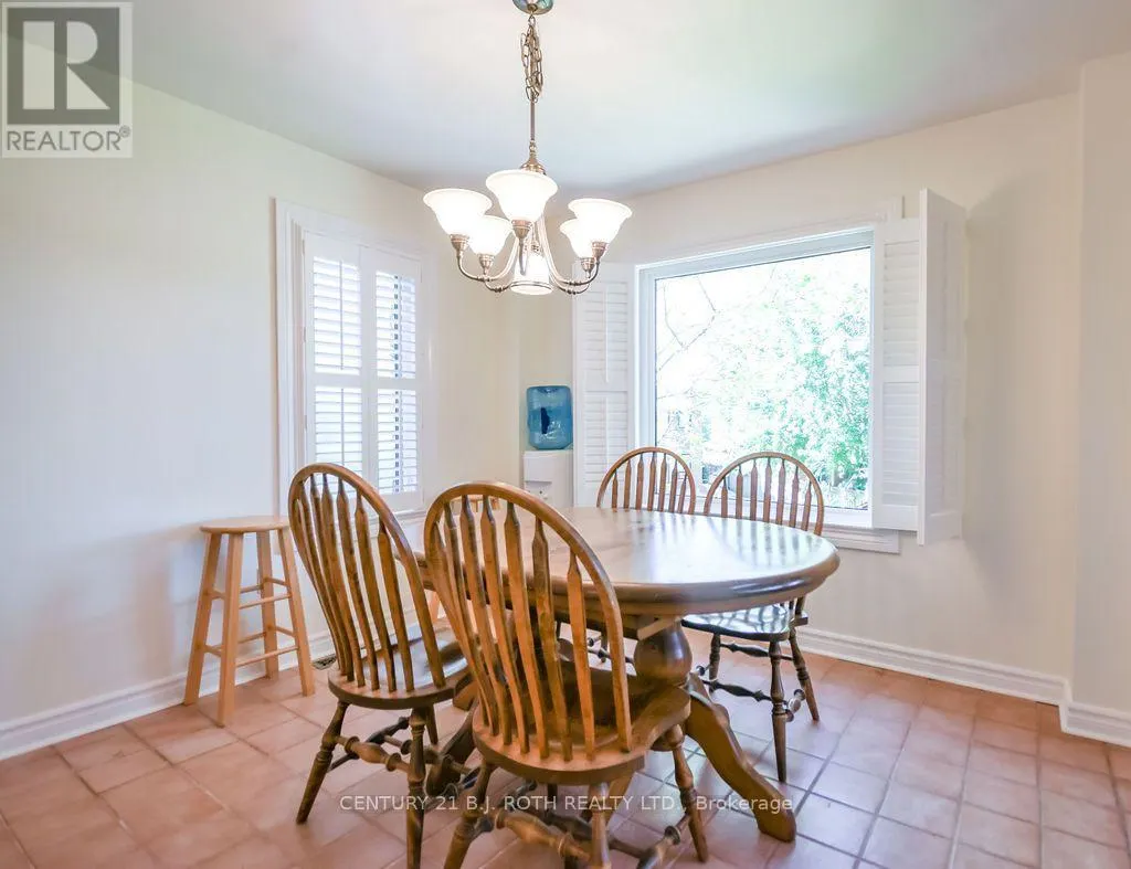 24 GRAND FOREST DRIVE