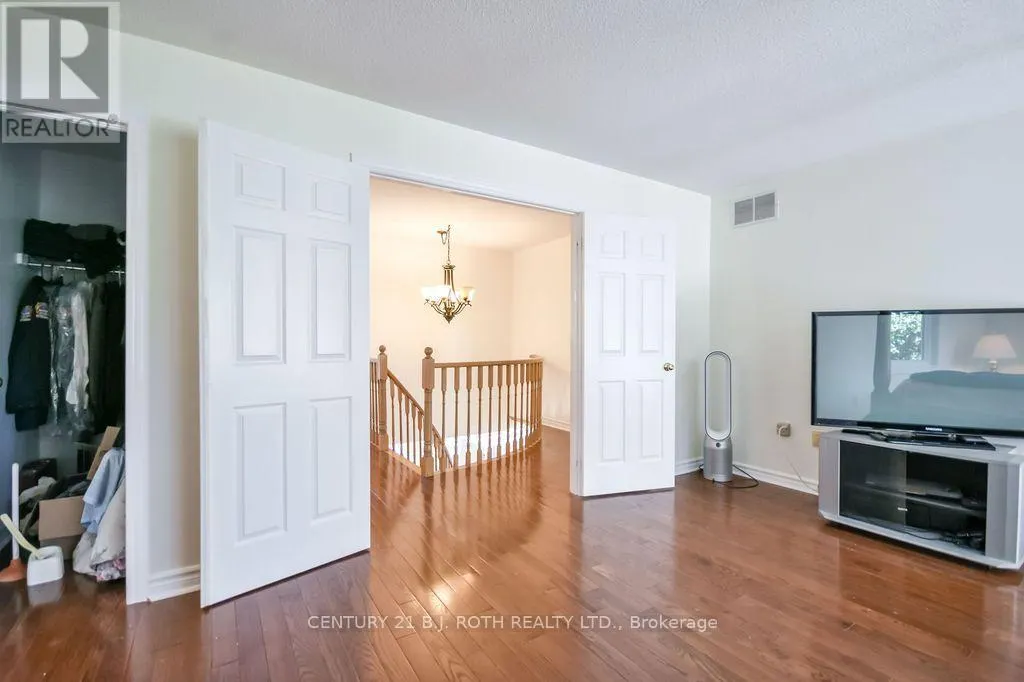 24 GRAND FOREST DRIVE