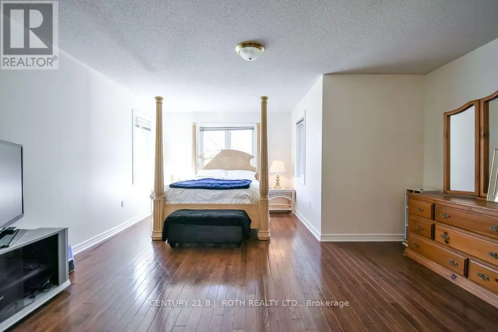 24 GRAND FOREST DRIVE