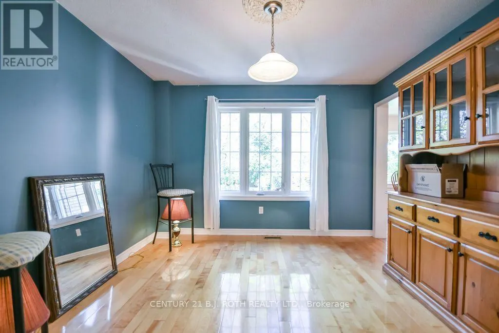24 GRAND FOREST DRIVE