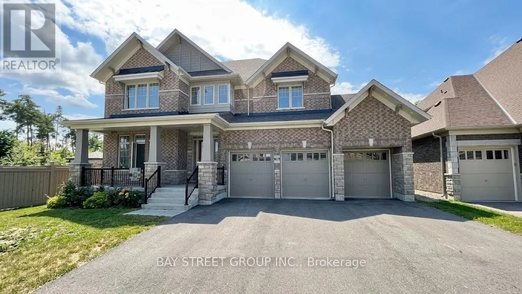 32 MOREAU WAY