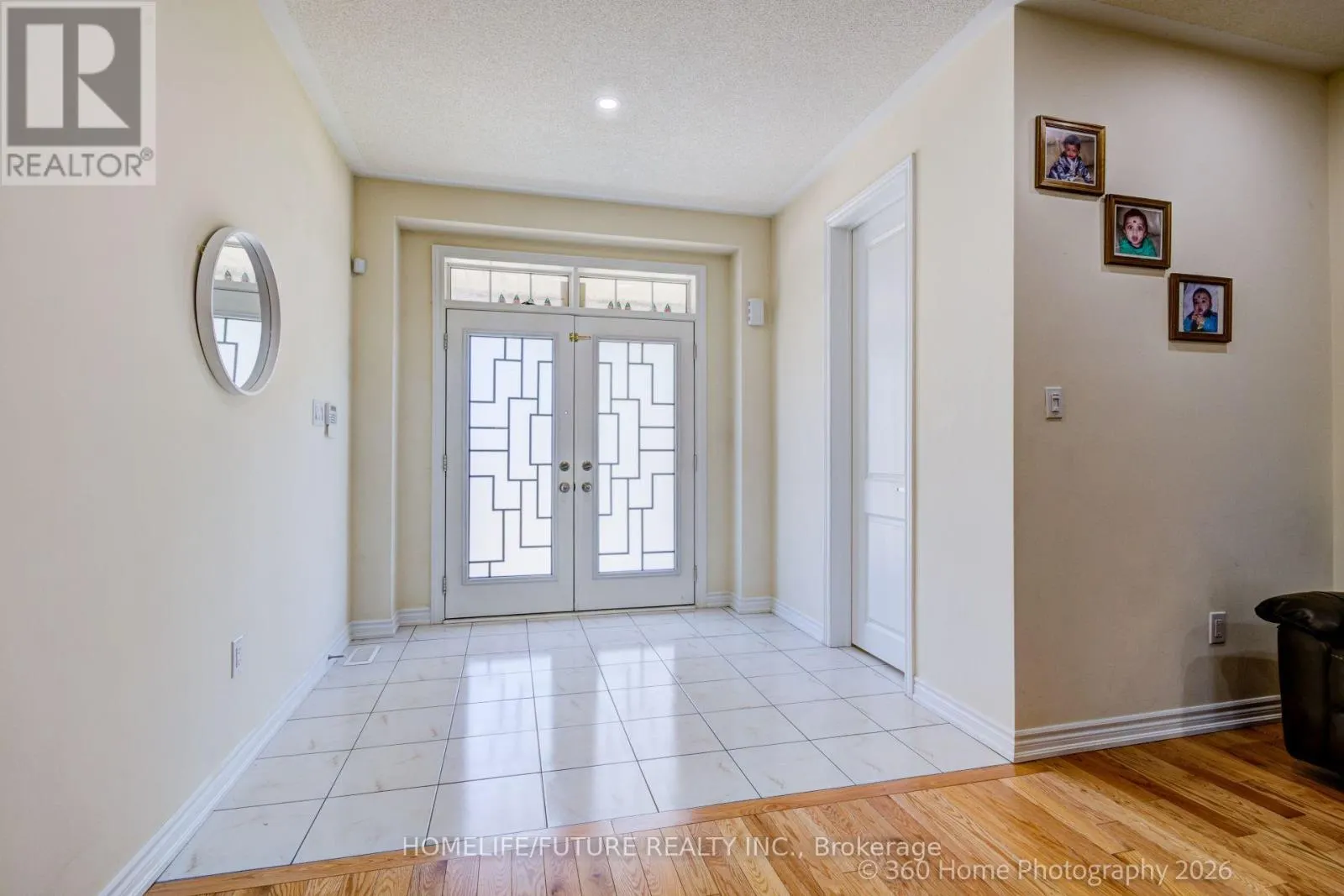 42 SAMUEL CRESCENT